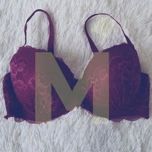 ☆LAST WEEK☆ NWOT Maroon Lace Bra